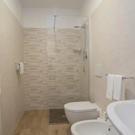 Astoria 3*