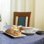 Astoria Hotel 3*