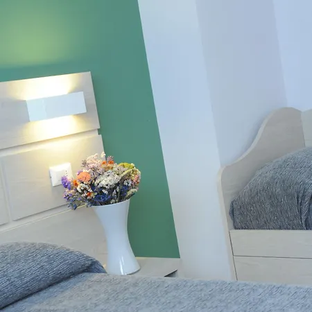 阿斯托瑞亚酒店 3* 拉文纳