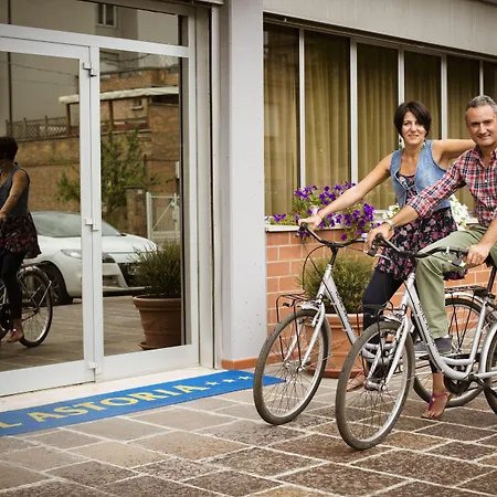 Astoria Ξενοδοχείο 3*