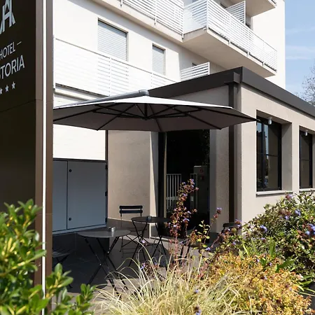 Ξενοδοχείο Astoria