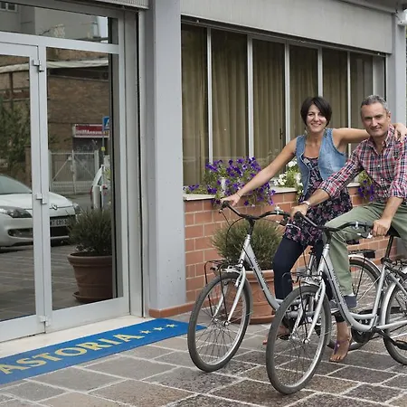 阿斯托瑞亚酒店